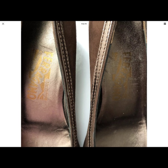 Women's Salvatore Ferragamo Suede Heel Pumps 7 1/2 - Picture 8 of 8